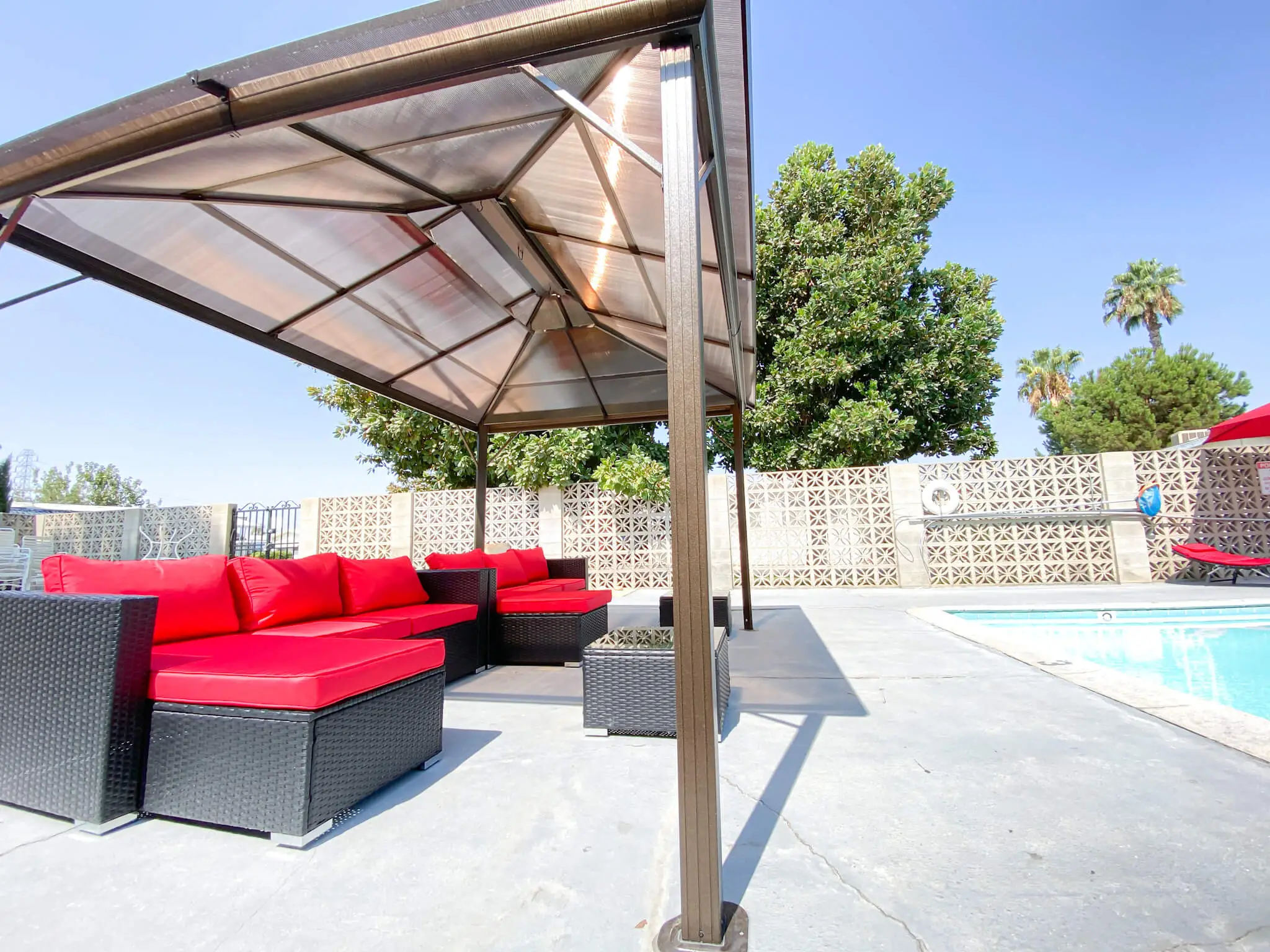 Smoke Tree MHP community outdoor pool