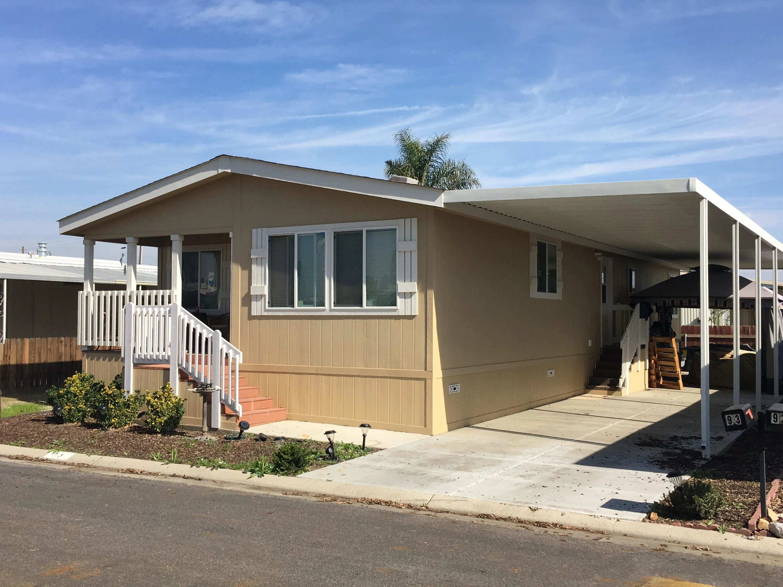 Mobile home double wide house model in Smoke Tree Mobile Estates